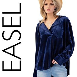 NWT Easel Navy Blue velour fabric. Long sleeve, front pocket with collar Vneck.